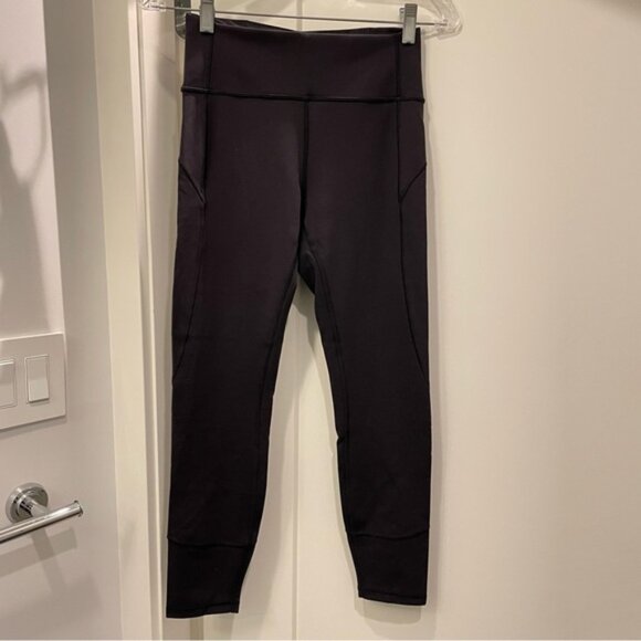 Pants - lululemon In Movement Tight 25inch